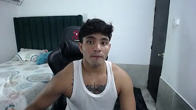 Snapshot of man_dur07 chatting on October 1, 2025, 6:58 pm man dur07 online show from October 1, 2025, 6:58 pm