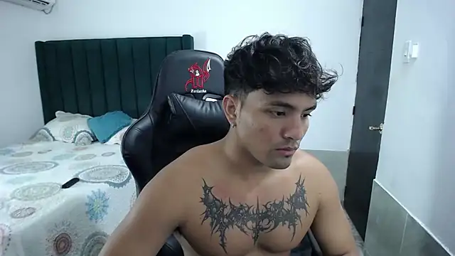 Snapshot of man_dur07 chatting on October 9, 2025, 6:17 pm man dur07 online show from October 9, 2025, 6:17 pm