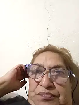 florecita69 online show from November 28, 2025, 12:46 am