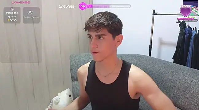 Snapshot of zackary_0 chatting on December 4, 2024, 8:01 am zackary 0 online show from December 4, 2024, 8:01 am