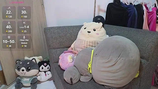 Snapshot of zackary_0 chatting on December 9, 2024, 6:01 am zackary 0 online show from December 9, 2024, 6:01 am