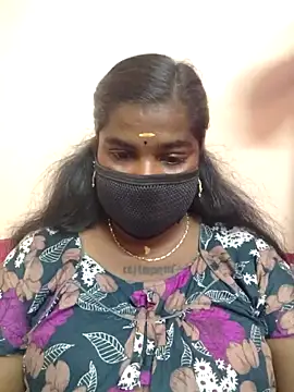 sulekha-mallu online show from October 31, 2025, 3:18 am