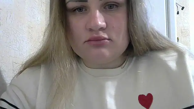 Honeydew-Waves online show from December 17, 2025, 6:08 am