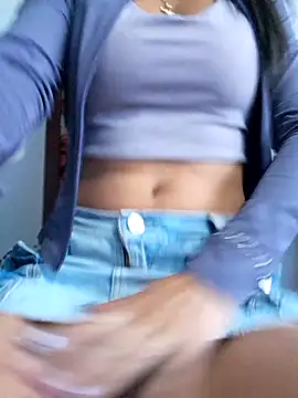 Snapshot of VALERY-03_ chatting on February 7, 2026, 12:09 pm VALERY-03 online show from February 7, 2026, 12:09 pm