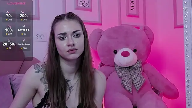 Snapshot of Abby__White chatting on February 22, 2025, 11:35 pm Abby White online show from February 22, 2025, 11:35 pm