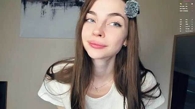 MaryJacksoon online show from April 11, 2026, 7:35 am