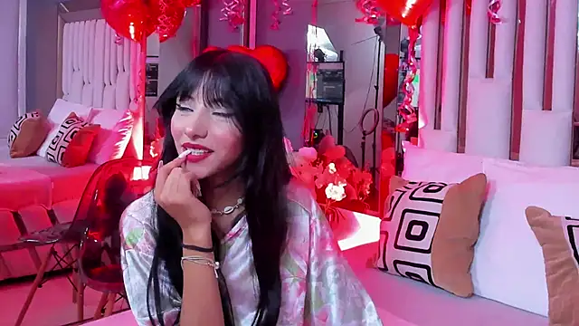 Kitty Eliffe online show from February 14, 2025, 8:05 pm