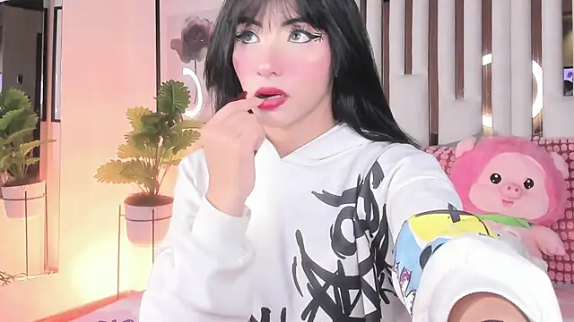 Snapshot of Kitty_Eliffe chatting on February 7, 2026, 11:08 pm Kitty Eliffe online show from February 7, 2026, 11:08 pm