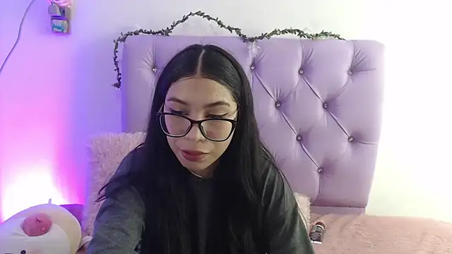 AmberJeong online show from January 29, 2025, 1:37 am