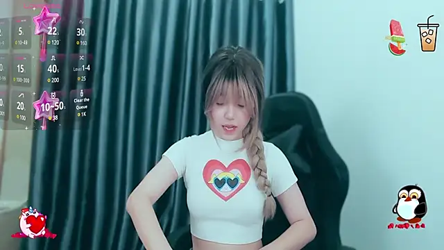 -Poison-Ivy- online show from January 2, 2025, 1:19 pm