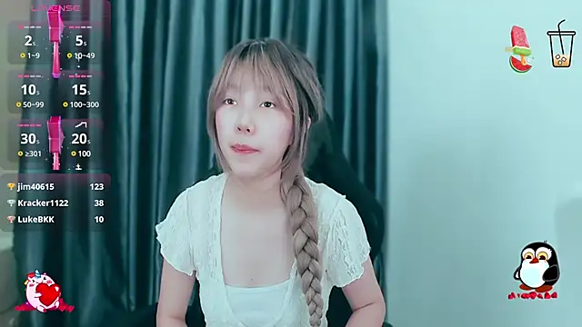 -Poison-Ivy- online show from January 4, 2025, 1:21 pm