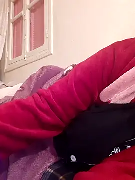 mimaa online show from December 7, 2024, 6:04 pm