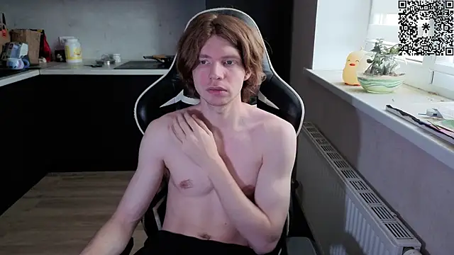 Snapshot of spaisenok chatting on October 21, 2025, 12:28 pm spaisenok online show from October 21, 2025, 12:28 pm