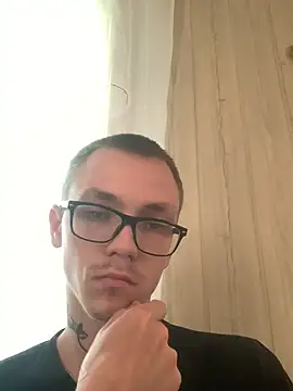 Alex17am online show from June 18, 2026, 4:00 pm