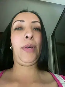 yaralyminjo2 online show from January 22, 2025, 11:53 pm