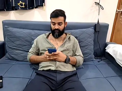 Fun Guuy online show from November 20, 2025, 9:31 am