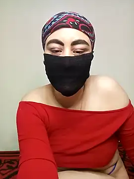 Snapshot of Lalou chatting on January 13, 2025, 11:52 am Lalou online show from January 13, 2025, 11:52 am