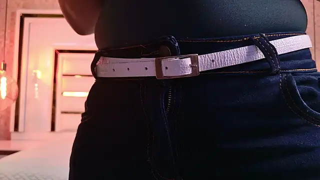 sophie 1 online show from October 16, 2025, 3:07 am