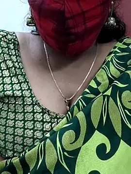 Snapshot of mallu-sumi chatting on February 14, 2025, 9:32 pm mallu-sumi online show from February 14, 2025, 9:32 pm