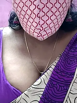 Snapshot of mallu-sumi chatting on February 25, 2025, 3:05 pm mallu-sumi online show from February 25, 2025, 3:05 pm