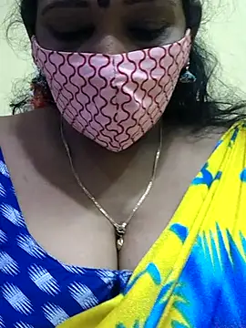 Snapshot of mallu-sumi chatting on February 27, 2025, 5:36 pm mallu-sumi online show from February 27, 2025, 5:36 pm