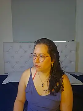 May Carlier online show from February 7, 2026, 10:35 pm