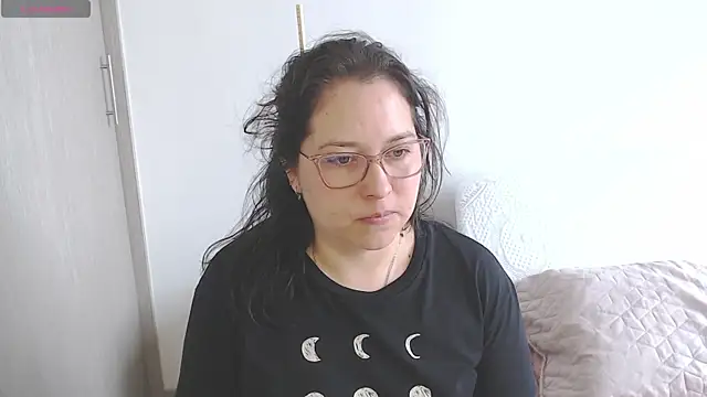May Carlier online show from April 13, 2026, 6:13 pm