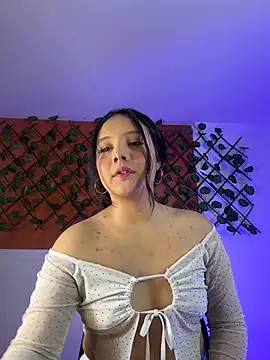 Emily Trujillo online show from November 20, 2025, 5:45 pm