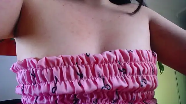 Emily Trujillo online show from November 29, 2025, 5:38 pm