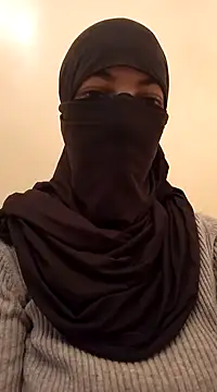 Snapshot of Liliiiblow chatting on December 4, 2024, 7:39 am Liliiiblow online show from December 4, 2024, 7:39 am