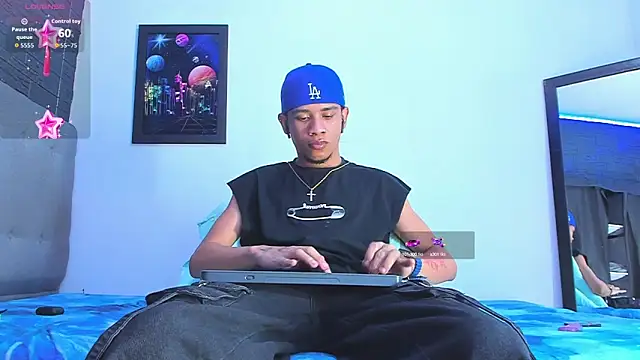 Romancartier 1 online show from September 18, 2025, 5:20 am