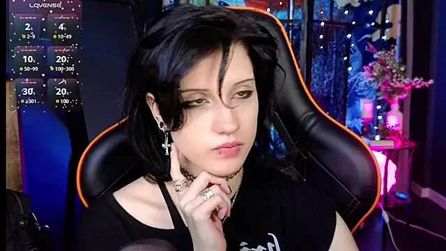 Snapshot of dark_vamp_ chatting on February 14, 2025, 4:15 am dark vamp online show from February 14, 2025, 4:15 am