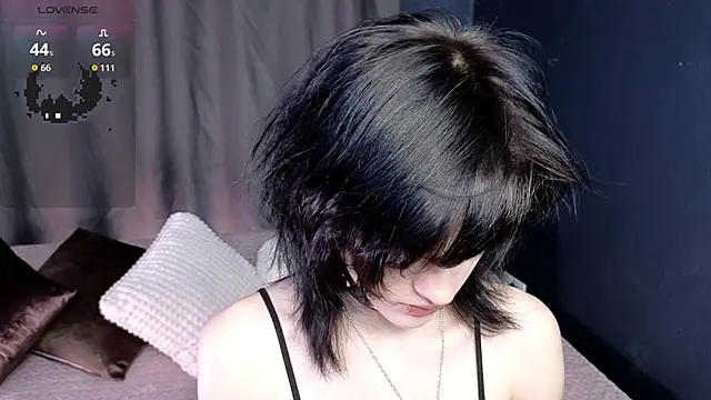 Snapshot of dark_vamp_ chatting on October 2, 2025, 1:07 pm dark vamp online show from October 2, 2025, 1:07 pm