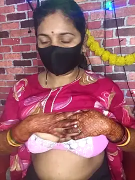 PeaCoooock online show from February 14, 2026, 4:37 pm