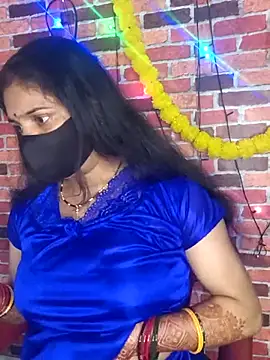 PeaCoooock online show from February 15, 2026, 3:53 pm