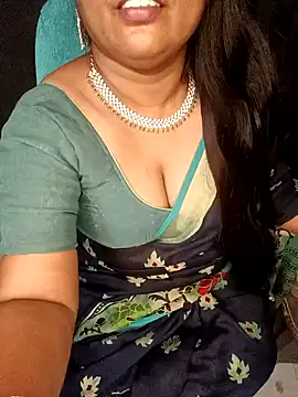 honey-sexy online show from December 3, 2024, 2:49 pm