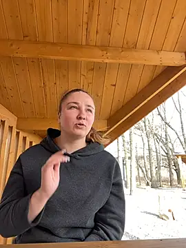 Joannakiss online show from March 6, 2025, 11:25 am