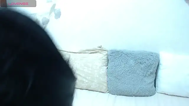 Snapshot of ZuryFerrari chatting on October 22, 2025, 2:17 pm ZuryFerrari online show from October 22, 2025, 2:17 pm