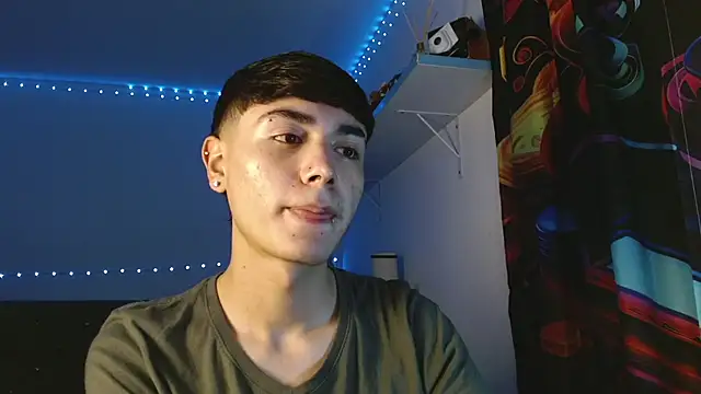 Snapshot of Im_juanda chatting on December 10, 2024, 10:26 pm Im juanda online show from December 10, 2024, 10:26 pm