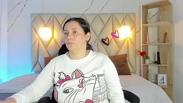 angelswets online show from February 24, 2026, 2:04 pm