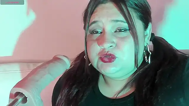 Snapshot of electrabig_6 chatting on November 7, 2025, 4:01 am electrabig 6 online show from November 7, 2025, 4:01 am