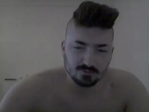 Snapshot of Hkl95555 chatting on September 21, 2025, 10:28 am Hkl95555 online show from September 21, 2025, 10:28 am