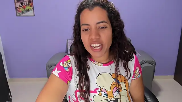 boomsar01 online show from October 13, 2025, 2:55 am