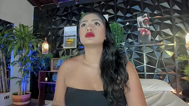 Snapshot of karla_999 chatting on October 20, 2025, 12:33 am karla 999 online show from October 20, 2025, 12:33 am