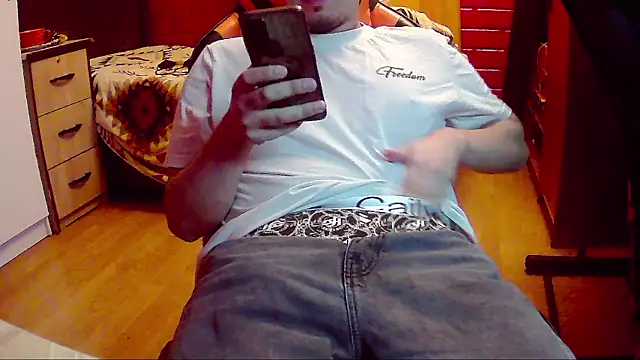Snapshot of pisceslost chatting on June 3, 2026, 2:47 am pisceslost online show from June 3, 2026, 2:47 am