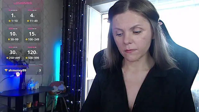 JessieOMays online show from June 14, 2026, 4:14 am