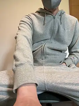 yukiya0721 online show from April 19, 2026, 12:54 am