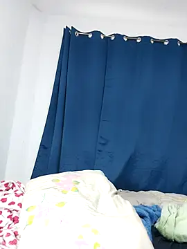 azulzulix online show from March 13, 2026, 12:28 am