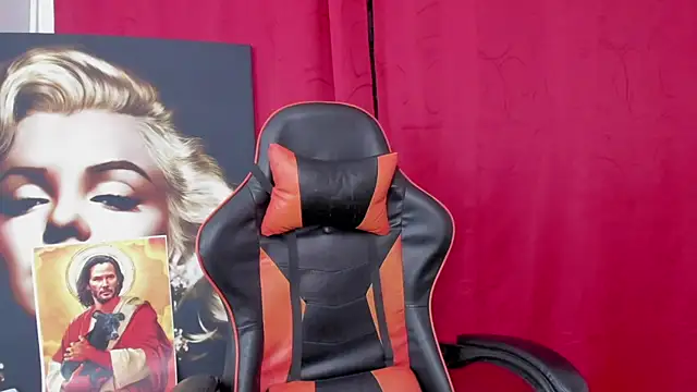 Snapshot of pettergrey1 chatting on March 19, 2025, 1:54 am pettergrey1 online show from March 19, 2025, 1:54 am