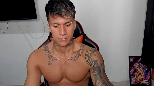 Snapshot of pettergrey1 chatting on October 23, 2025, 11:24 pm pettergrey1 online show from October 23, 2025, 11:24 pm